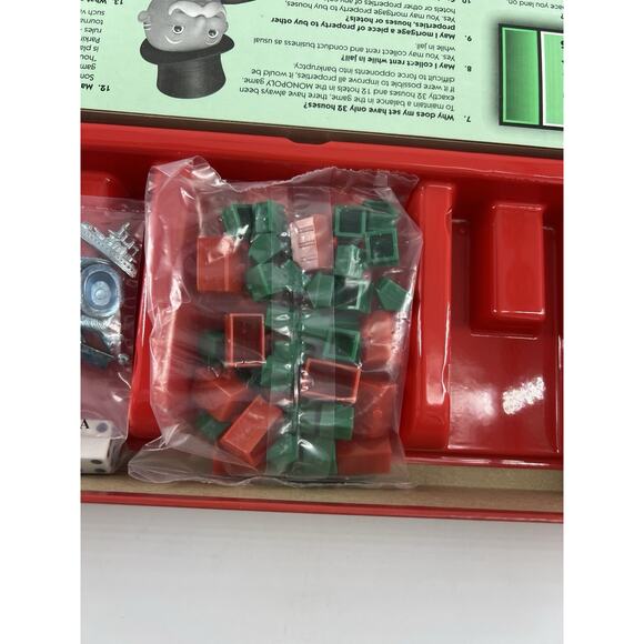 Monopoly -Property Trading Board Game from Parker Brothers Family Night New - Picture 8 of 9